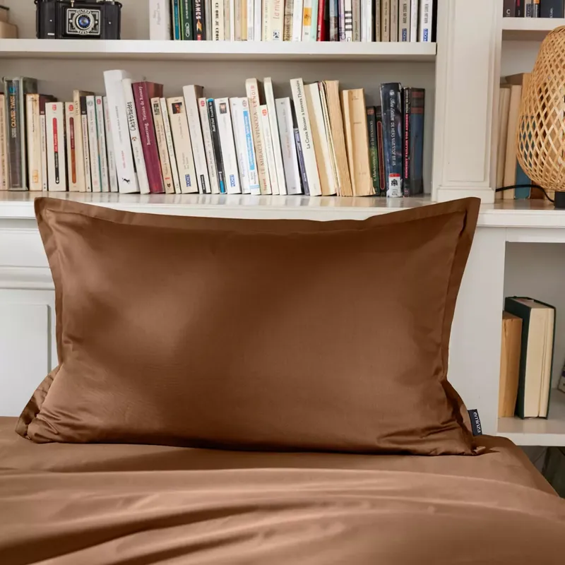 Federa rettangolare percalle di cotone (50 x 70 cm) Cali Marrone cioccolato