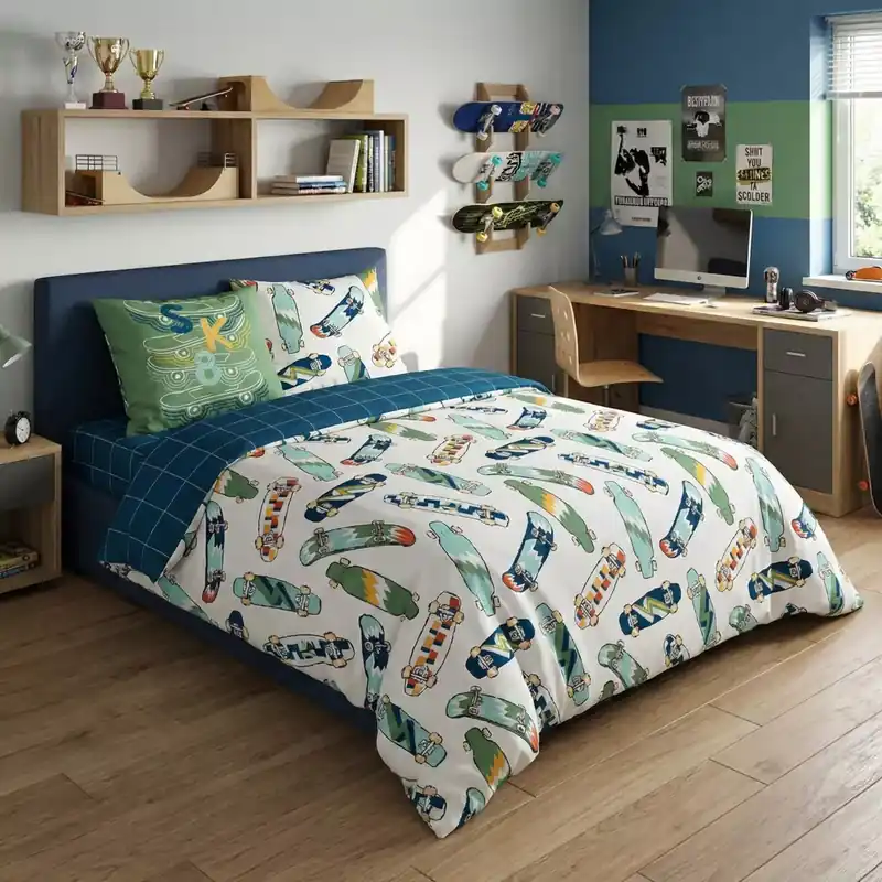 Set copripiumino e due federe per bambini in cotone (240 x 220 cm) California Blu