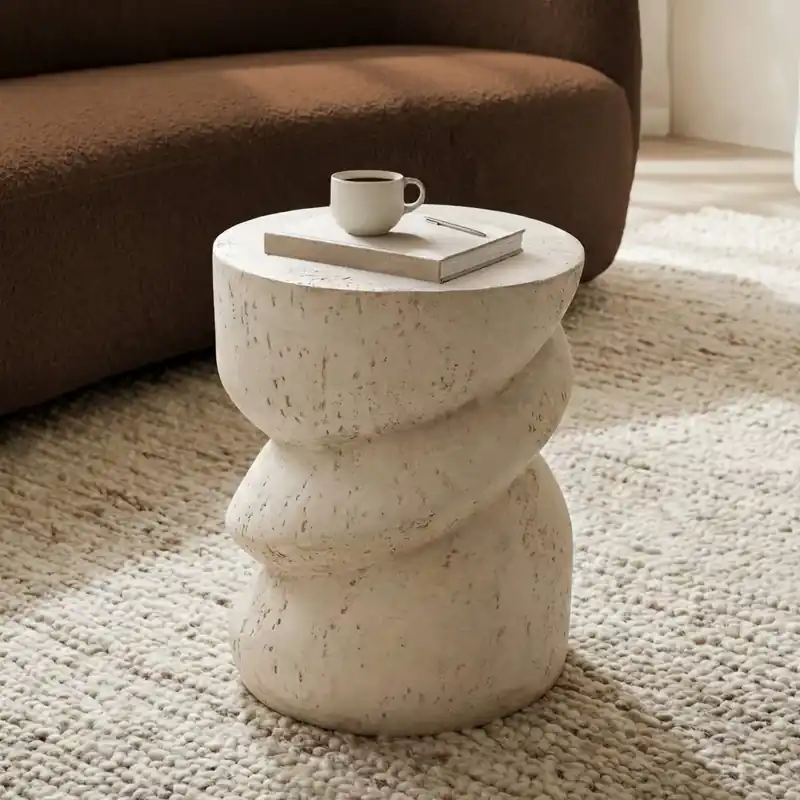 Tavolino rotondo in magnesio ossidato (H50 cm) Eterra Effetto travertino